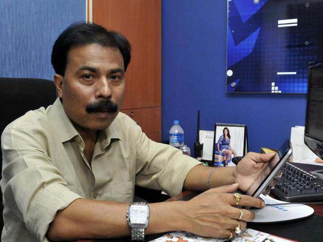 Atanu-Bhuyan-TV-editor-of-Newslive-resigned-on-Tuesday-following-the-Guwahati-molestation-case-Facebook-photo Atanu-Bhuyan-TV-editor-of-Newslive-resigned-on-Tuesday-following-the-Guwahati-molestation-case-Facebook-photo
