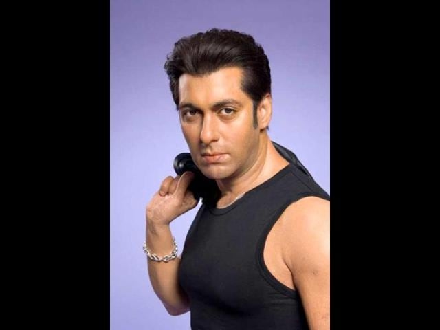 Salman Khan personally chose and donated the black tee and denim jeans for his wax figure.