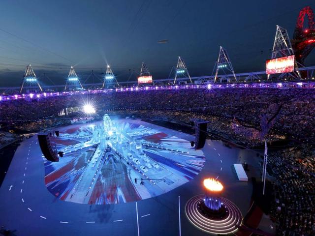 The Olympic Flame burns in the Olympic Stadium at the start of the closing ceremony of the London 2012 Olympic Games. (Reuters/Pawel Kopczynski)