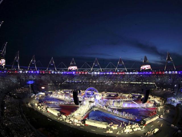 An overview of the Olympic Stadium during the closing ceremony of the London 2012 Olympic Games. (Reuters/Emily Cole)