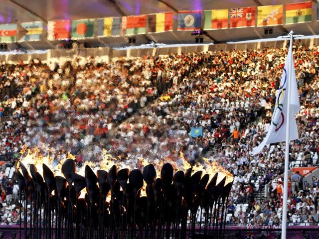 An overview of the Olympic Stadium during the closing ceremony of the London 2012 Olympic Games.(Reuters/Emily Cole)