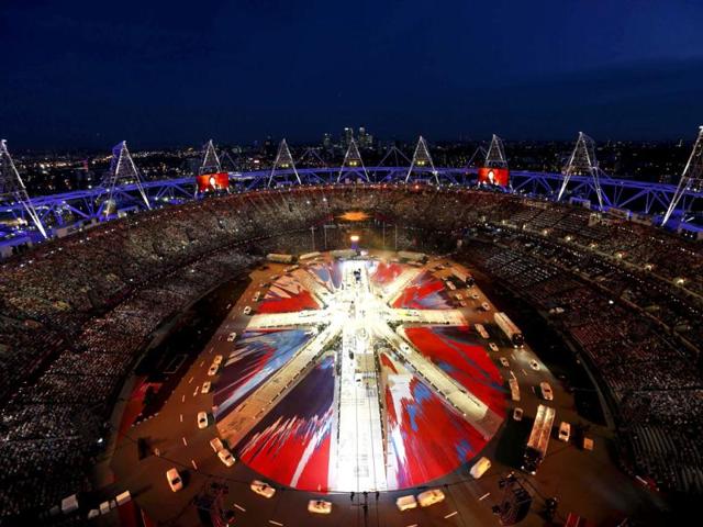 A general view of the closing ceremony of the London 2012 Olympic Games at the Olympic Stadium. (Reuters/Fabrizio Bensch)