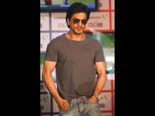 Seriously stylish SRK!