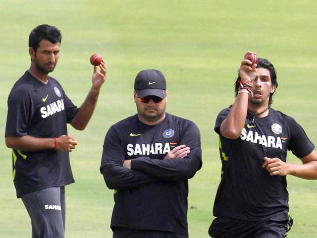 Pacer Ishant Sharma during a practice session at Rajiv Gandhi International Cricket Stadium ahead of India and New Zealand Test match, in Hyderabad. HT/Sunil Saxena