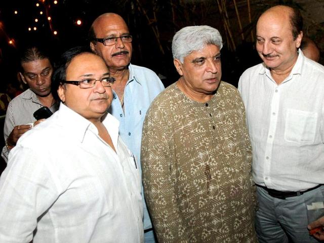 Avtar Gill, Rakesh Bedi, Javed Akhtar and Anupam Kher during the prayer meet. (Photo: PTI) 