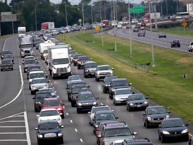 A line of traffic extends down Interstate 10 heading towards Baton Rouge, as many residents leave the New Orleans area in anticipation of hurricane Isaac, which is expected to make landfall on the Louisiana coast as a hurricane, in Kenner, Louisiana. AP Photo A line of traffic extends down Interstate 10 heading towards Baton Rouge, as many residents leave the New Orleans area in anticipation of hurricane Isaac, which is expected to make landfall on the Louisiana coast as a hurricane, in Kenner, Louisiana. AP Photo