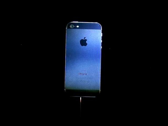 The-new-iPhone-5-is-displayed-during-an-Apple-special-event-at-the-Yerba-Buena-Center-for-the-Arts-in-San-Francisco-California-AFP-Photo