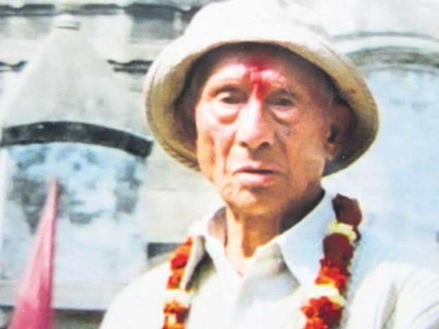 Netaji-Subhash-Chandra-Bose-s-bodyguard-Krishna-Bahadur-Mukhia-passes-away-HT-Photo Netaji-Subhash-Chandra-Bose-s-bodyguard-Krishna-Bahadur-Mukhia-passes-away-HT-Photo