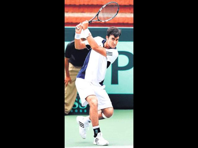 India-s-Yuki-Bhambri-rips-a-backhand-against-Daniel-King-Turner-of-New-Zealand-during-their-Davis-Cup-match-on-Friday-Rajnish-Katyal-HT-photo India-s-Yuki-Bhambri-rips-a-backhand-against-Daniel-King-Turner-of-New-Zealand-during-their-Davis-Cup-match-on-Friday-Rajnish-Katyal-HT-photo