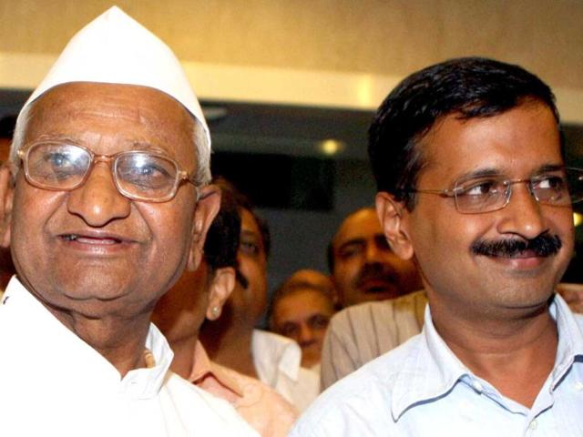 Social activist Anna Hazare and Arvind Kejriwal addressing the media after their meeting in New Delhi. PTI Photo