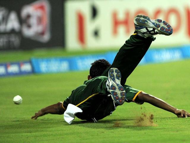 Raza Hasan fields a ball during the ICC Twenty20 Cricket World Cup Super Eight match between India and Pakistan at The R Premadasa International Cricket Stadium in Colombo. AFP Photo/Ishara S.Kodikara