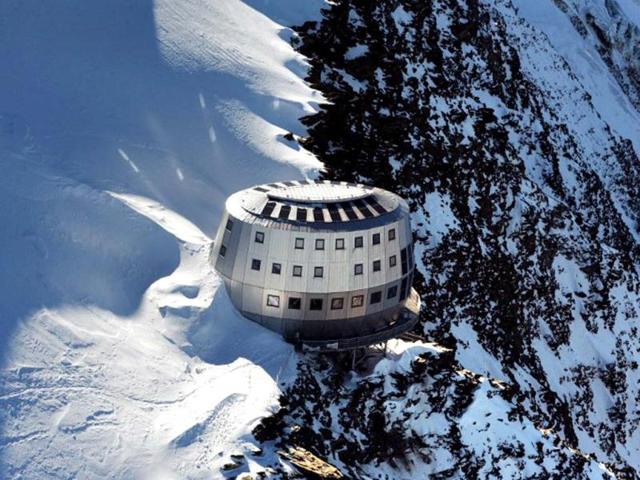 The new "Refuge du Gouter" (3.835 meters high -12,600 feet) at the Dome du Gouter (4.304 meters high, 14,120 feet) on the way to the summit of Mont-Blanc. The refuge is scheduled to open next summer. AFP photo