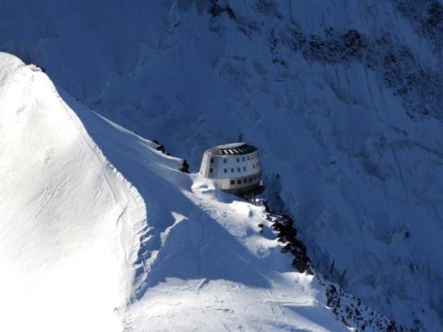The new "Refuge du Gouter" (3.835 meters high -12,600 feet) at the Dome du Gouter (4.304 meters high, 14,120 feet) on the way to the summit of Mont-Blanc. AFP photo