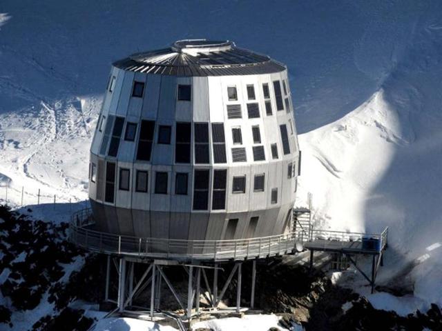 The new "Refuge du Gouter" (3.835 meters high -12,600 feet) at the Dome du Gouter (4.304 meters high, 14,120 feet) on the way to the summit of Mont-Blanc. The refuge is scheduled to open next summer. AFP photo