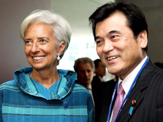 Japan's finance minister Koriki Jojima (R) meets with International Monetary Fund (IMF) managing director Christine Lagarde during their bilateral meeting on the sidelines of the annual meetings of IMF and the World Bank Group in Tokyo. AFP photo