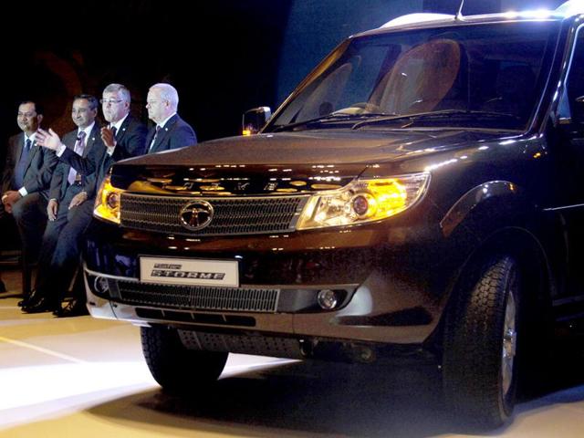 Tata Motors' vice president - commercial Neeraj Garg, president Ranjeet Yadav, MD Karl Slym and head advanced and product engineering Timothy Levrton during Tata Safari Storme launch, in Gurgaon. HT photo