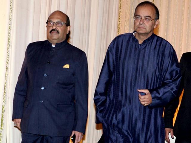 Former Samajwadi Party general secretary Amar Singh and BJP leader Arun Jaitley were also spotted. (Photo/Manoj Verma)