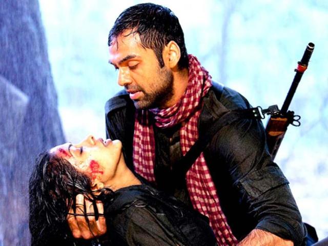 Abhay Deol plays the role of Kabir.