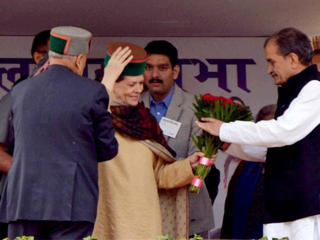 Congress president Sonia Gandhi during an election rally, in Mandi, Himachal Pardesh. Assembly elections in Himachal Pradesh are scheduled to be held on November 04. (Birbal Sharma /Hindustan Times)