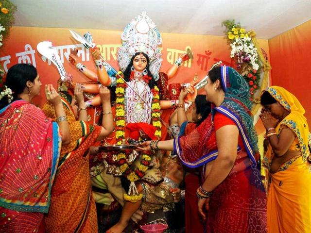 Devotees performing Durga Pooja on the ninth day of Durga Puja in Bangalore. (Agencies)