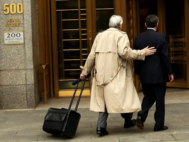 Rajat Gupta (R), former Goldman Sachs Inc. director and former senior partner at McKinsey & Co., enters Federal court with his lawyer Gary Naftalis for his sentencing. AFP Rajat Gupta (R), former Goldman Sachs Inc. director and former senior partner at McKinsey & Co., enters Federal court with his lawyer Gary Naftalis for his sentencing. AFP