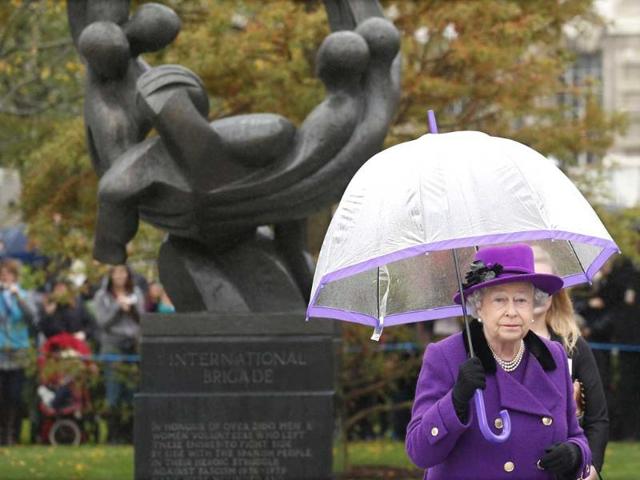 Queen Elizabeth arrives at Jubilee Gardens in London. The Queen opened the newly developed Jubilee Gardens on the South Bank, London, and visited the British Film Institute, at the South Bank Centre. Reuters/Suzanne Plunkett