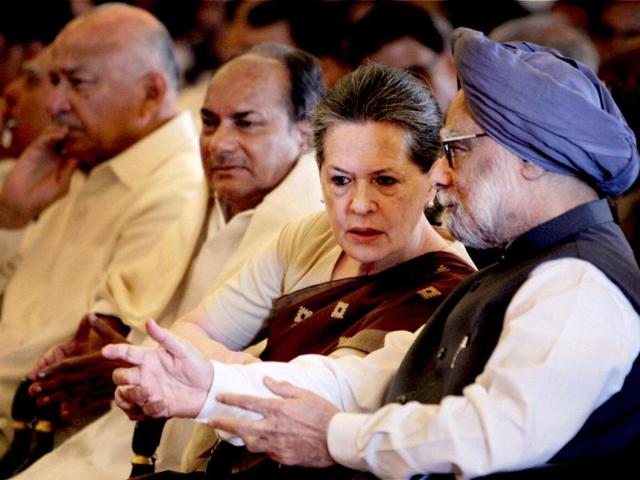 Prime Minister Manmohan Singh, UPA chairperson Sonia Gandhi and Union ministers AK Antony and Sushilkumar Shinde during the swearing-in ceremony for the new ministers at Rashtrapati Bhavan in New Delhi. PTI Photo