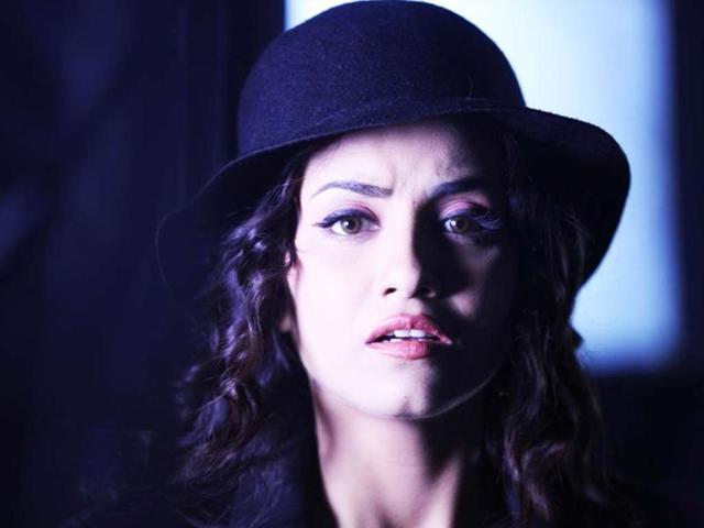 The movie is third in a series of quasi-sequels released under the Bhatt Banner including Raaz – The Mystery Continues, Murder 2, Jism 2, Jannat 2 and Raaz 3D.