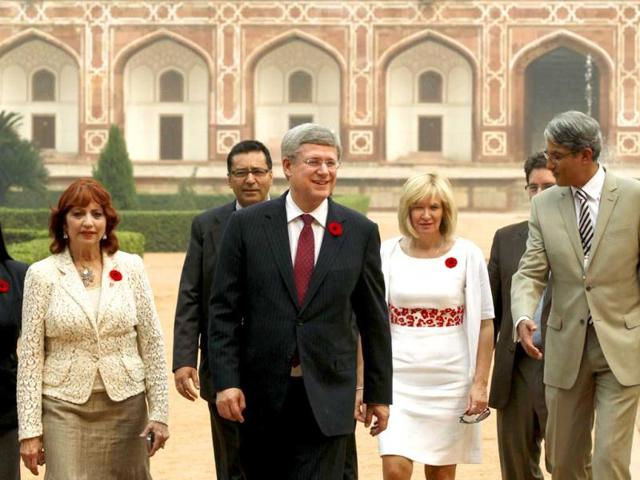 Prime Minister of Canada Stephen Harper and his wife Laureen Harper at Humayun’s Tomb in New Delhi. HT Photo/Virendra Singh Gosain
