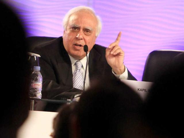 Union minister Kapil Sibal during a session at the Hindustan Times Leadership Summit in New Delhi. (HT Photo/Sanjeev Sharma)