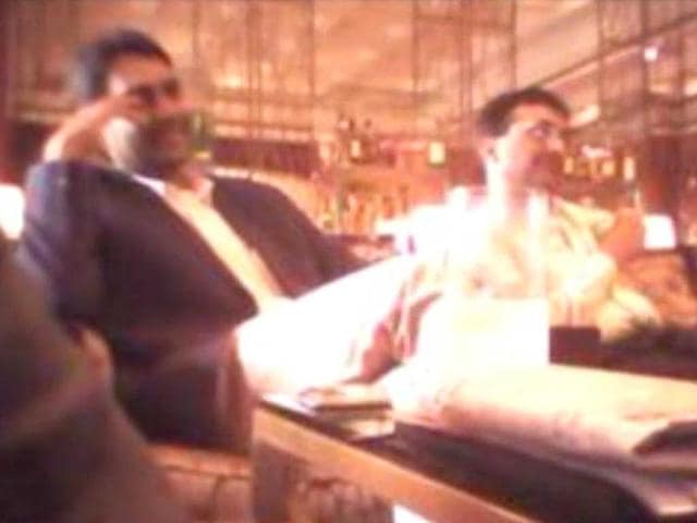 Zee-News-editors-Sudhir-Chaudhury-and-Sameer-Ahluwalia Zee-News-editors-Sudhir-Chaudhury-and-Sameer-Ahluwalia