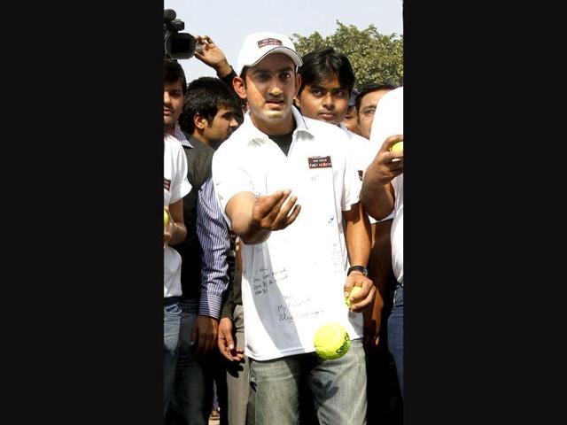 Cricketer Gautam Gambhir during a photo shoot for Hindustan Times initiative 'You Read They Learn' at Pratham centre at Trilokpuri in New Delhi. HT/Virendra singh Gosain