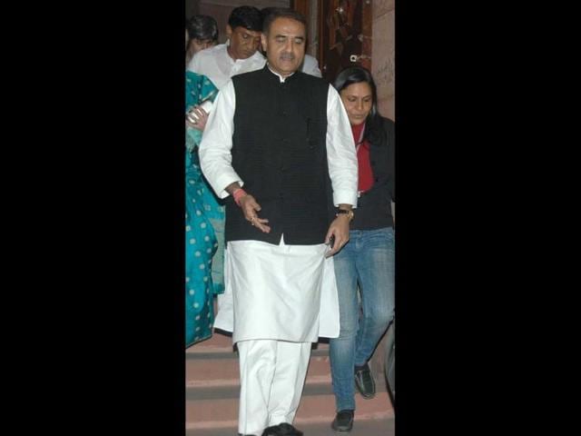 Union minister Praful Patel comes out of Parliament after voting on FDI in Lok Sabha, New Delhi (Agencies)
