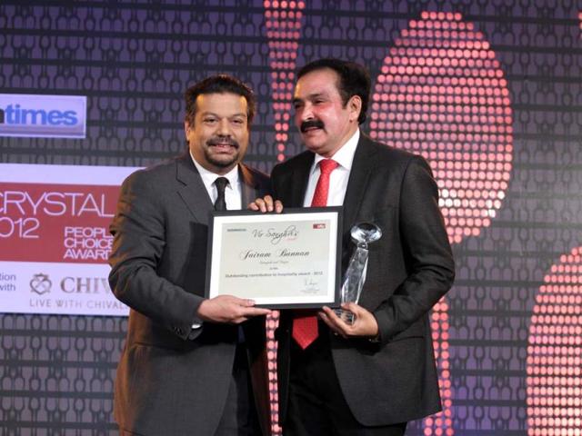 Delhi partied as india’s most well-known food awards, the ht city crystals 2010, were handed on December 12 in New Delhi. (Photo by Rajesh Kashyap) Delhi partied as india’s most well-known food awards, the ht city crystals 2010, were handed on December 12 in New Delhi. (Photo by Rajesh Kashyap)