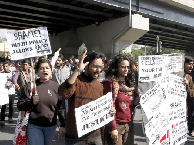 The-anger-against-the-recent-gang-rape-of-a-student-on-moving-bus-found-reflection-on-streets-and-in-Parliament-as-well-Students-and-women-activists-came-together-on-Delhi-streets-to-protest-outside-police-station-probing-the-rape-case-even-as-the-victim-is-battling-for-her-life-in-the-hospital--The-attack-sparked-new-calls-for-greater-security-for-women-in-the-national-Capital-Sanjeev-Verma-HT-Photo