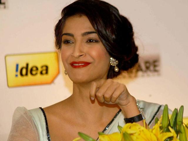 Something amusing? Sonam Kapoor at the at the 58th Idea Filmfare Awards Press Conference. Something amusing? Sonam Kapoor at the at the 58th Idea Filmfare Awards Press Conference.