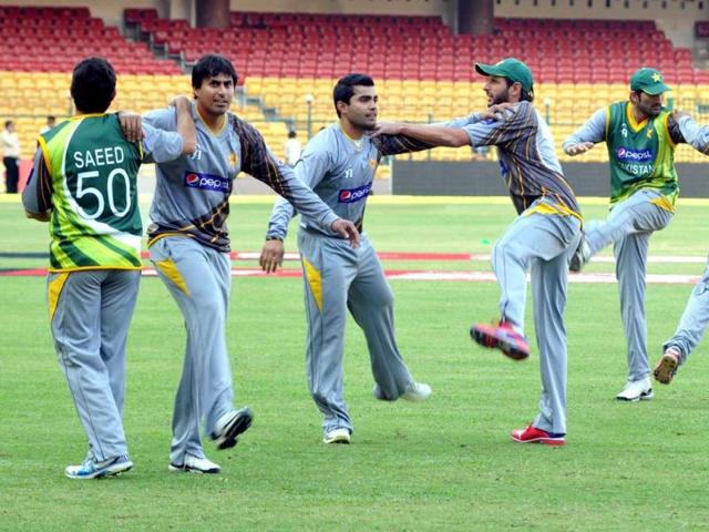 Pakistan cricket team during the practice session at Chinnaswamy stadium in Bangalore on Monday.