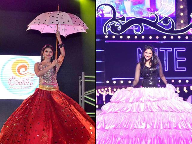 Just when you thought stars were too high up in the sky for you to reach them, Bollywood's glitterati came down and ushered in the new year with fans and followers. Take a look.