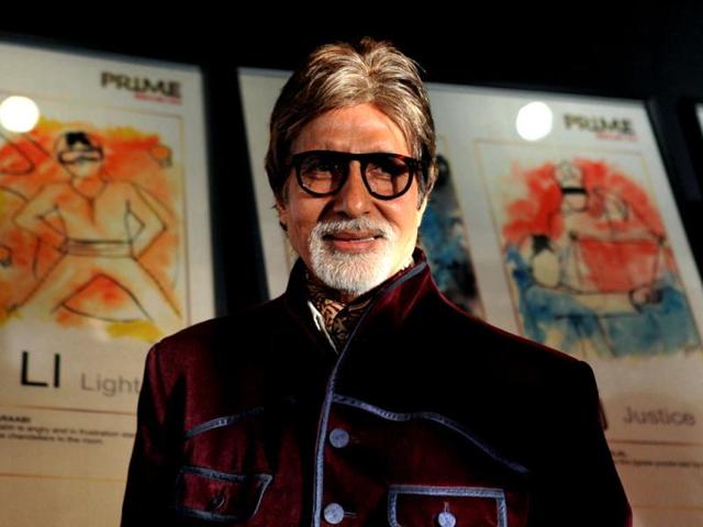 Bollywood-film-actor-Amitabh-Bachchan-poses-during-felicitation-as-winner-of-India-s-Prime-Icon-by-Big-CBS-Prime-in-Mumbai-on-January-24-2013-AFP-PHOTO Bollywood-film-actor-Amitabh-Bachchan-poses-during-felicitation-as-winner-of-India-s-Prime-Icon-by-Big-CBS-Prime-in-Mumbai-on-January-24-2013-AFP-PHOTO