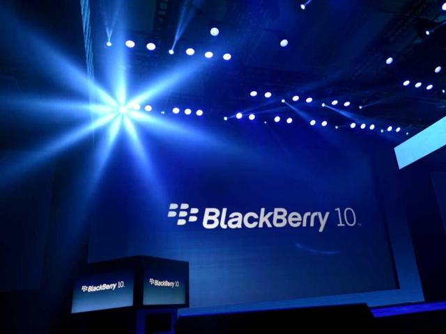 The stage is set for Research in Motion (RIM) CEO Thorsten Heins to officially unveil the BlackBerry 10 mobile platform at the New York City Launch at Pier 36. (AFP Photo)