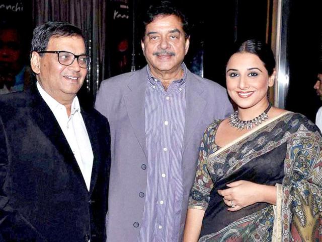 Bollywood director Subhash Ghai with Shatrughan Sinha and Vidya Balan at Ghai's birthday party. (PTI Photo)