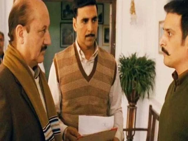 Akshay Kumar and Anupam Kher play conmen in their upcoming film Special Chabbis. Jimmy Shergill is a police officer in the movie that releases on Friday.