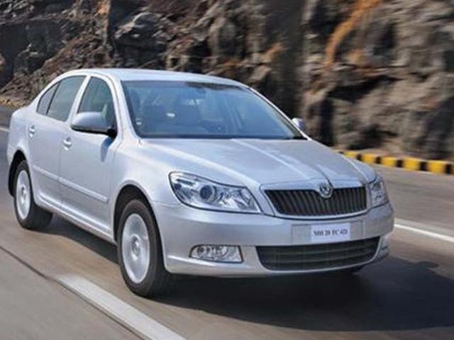 Skoda-launches-DSG-equipped-Laura-TSI Skoda-launches-DSG-equipped-Laura-TSI