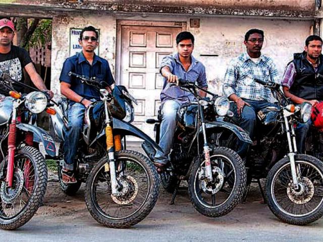 Five-of-the-seven-riders-from-Kolkata-with-their-machines-before-they-were-transported-to-New-Delhi-for-the-Desert-Storm-beginning-on-Monday-HT-Photo Five-of-the-seven-riders-from-Kolkata-with-their-machines-before-they-were-transported-to-New-Delhi-for-the-Desert-Storm-beginning-on-Monday-HT-Photo