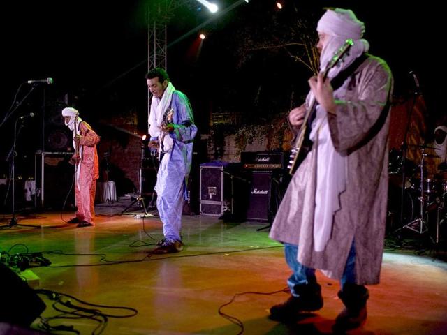 Bombino jamming at the Amarrass Desert Music Festival