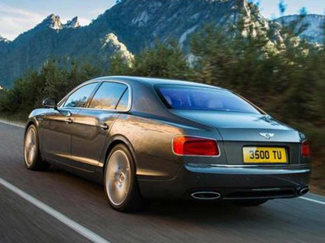 New Bentley Continental Flying Spur photo gallery