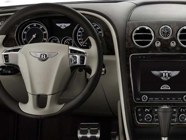New Bentley Continental Flying Spur photo gallery