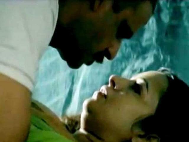 Manoj Bajpayee was seen getting cosy with Reema Sen.