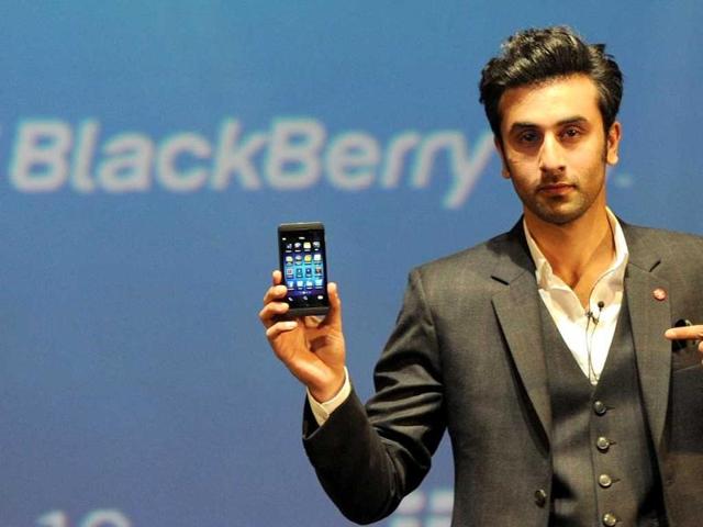 Ranbir Kapoor poses with the BlackBerry Z10 at its country launch in Mumbai on Monday. The Canada-based company is touting Z10 as the elegant, fastest and most advanced BlackBerry smartphone yet. (AFP Photo)