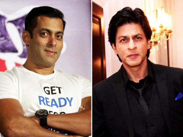Salman Khan Srk And Aamir Khan Come Together Hindustan Times Awkward embarrassed n yet delighted, honoured, privileged n over the moon to display my work amongst such great artist n legends like raja ravi varma, abanindranath tagore, & vs gaitonde. salman khan srk and aamir khan come